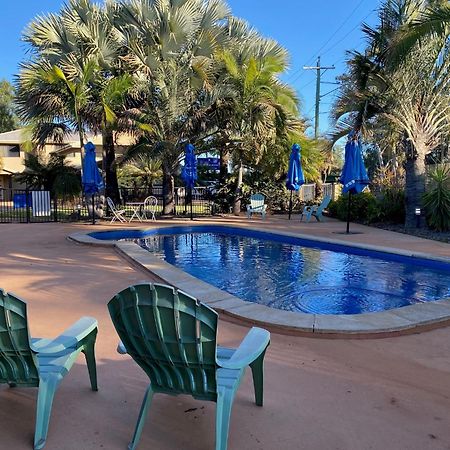 The Palms Motel Chinchilla Buitenkant foto