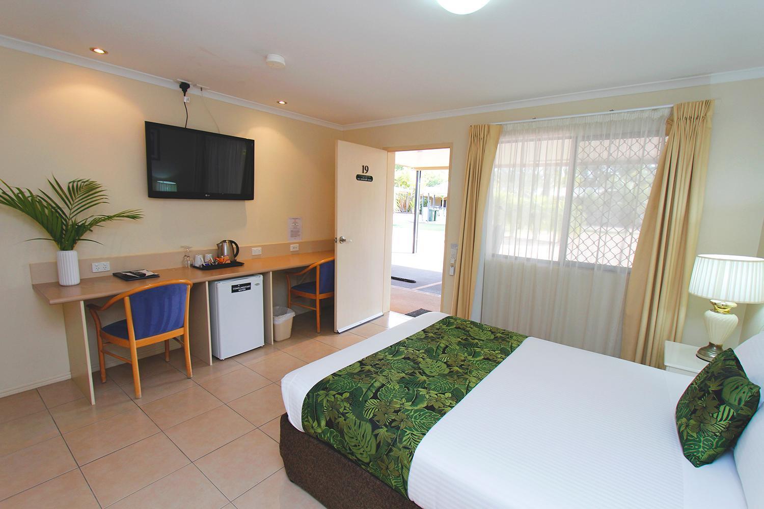 The Palms Motel Chinchilla Buitenkant foto