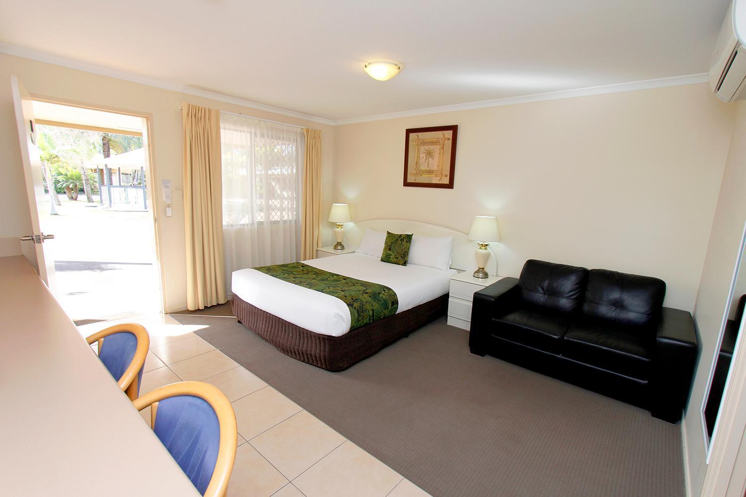 The Palms Motel Chinchilla Buitenkant foto